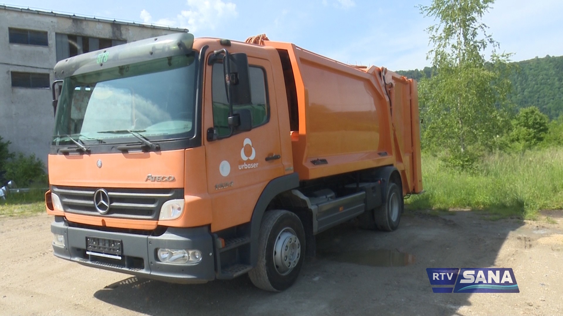 JKP „SANA“ NABAVILO NOVO VOZILO ZA ODVOZ SMEĆA JKP „SANA“ NABAVILO NOVO VOZILO ZA ODVOZ SMEĆA