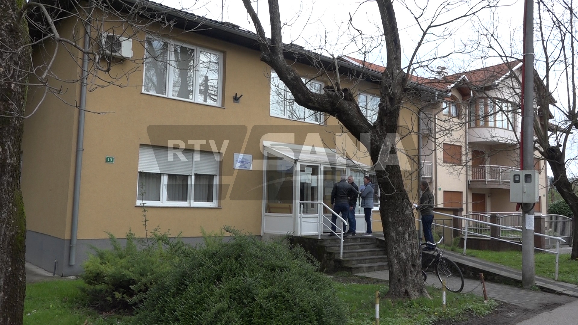 RED PRED POSLOVNICOM ZZO USK U SANSKOM MOSTU