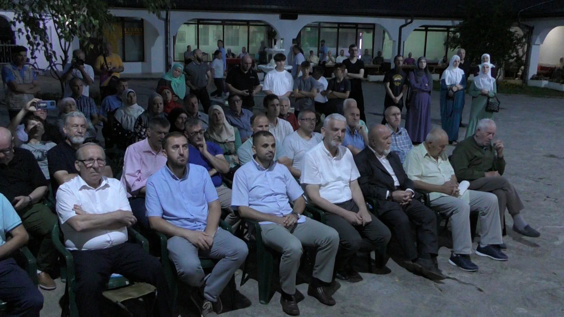 PROMOCIJA KNJIGE O STRADANJU SREBRENICE