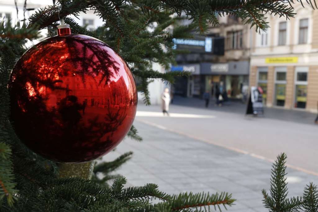 SARAJEVO – IZMJENA REŽIMA SAOBRAĆAJA U STAROM GRADU I CENTRU ZA DOČEK NOVE GODINE