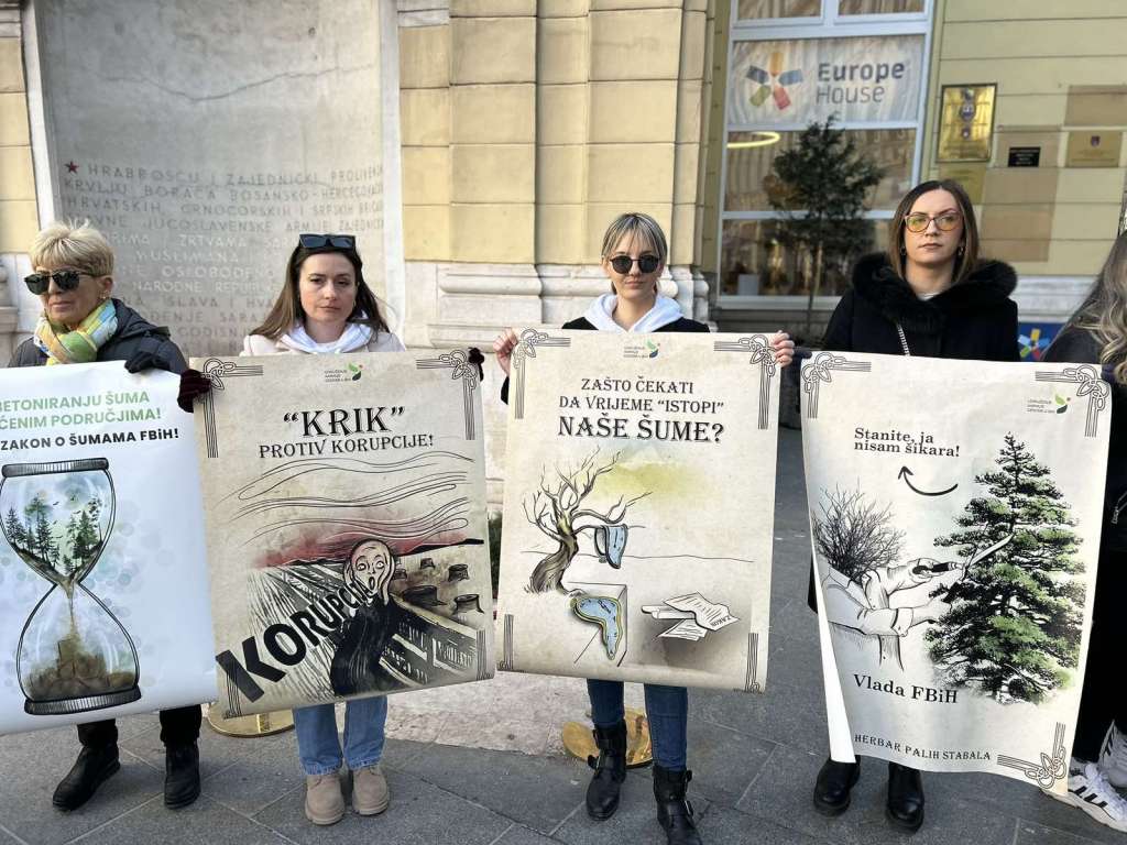 PROTEST ZA ŠUME: GDJE JE ZAKON O ŠUMAMA FBIH POSLJEDNJIH 15 GODINA?