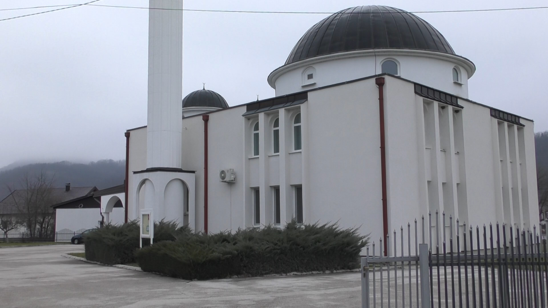 ”DŽEMAT DONJI KAMENGRAD”